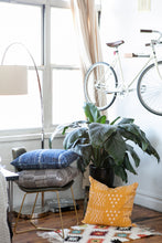 Load image into Gallery viewer, Handblock printed throw pillows