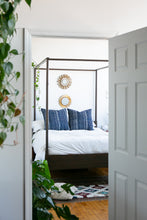 Load image into Gallery viewer, Indigo blue pillow with white pattern 24"x24"
