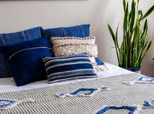 Load image into Gallery viewer, Indigo blue pillow with white pattern 24"x24"