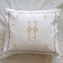 Load image into Gallery viewer, Moroccan Cactus Silk Pillow 18"x18" - Off White