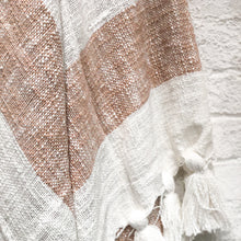 Load image into Gallery viewer, camel striped throw blanket with tassels 