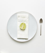 Load image into Gallery viewer, Linen Napkins Set of 4 Solid Colors